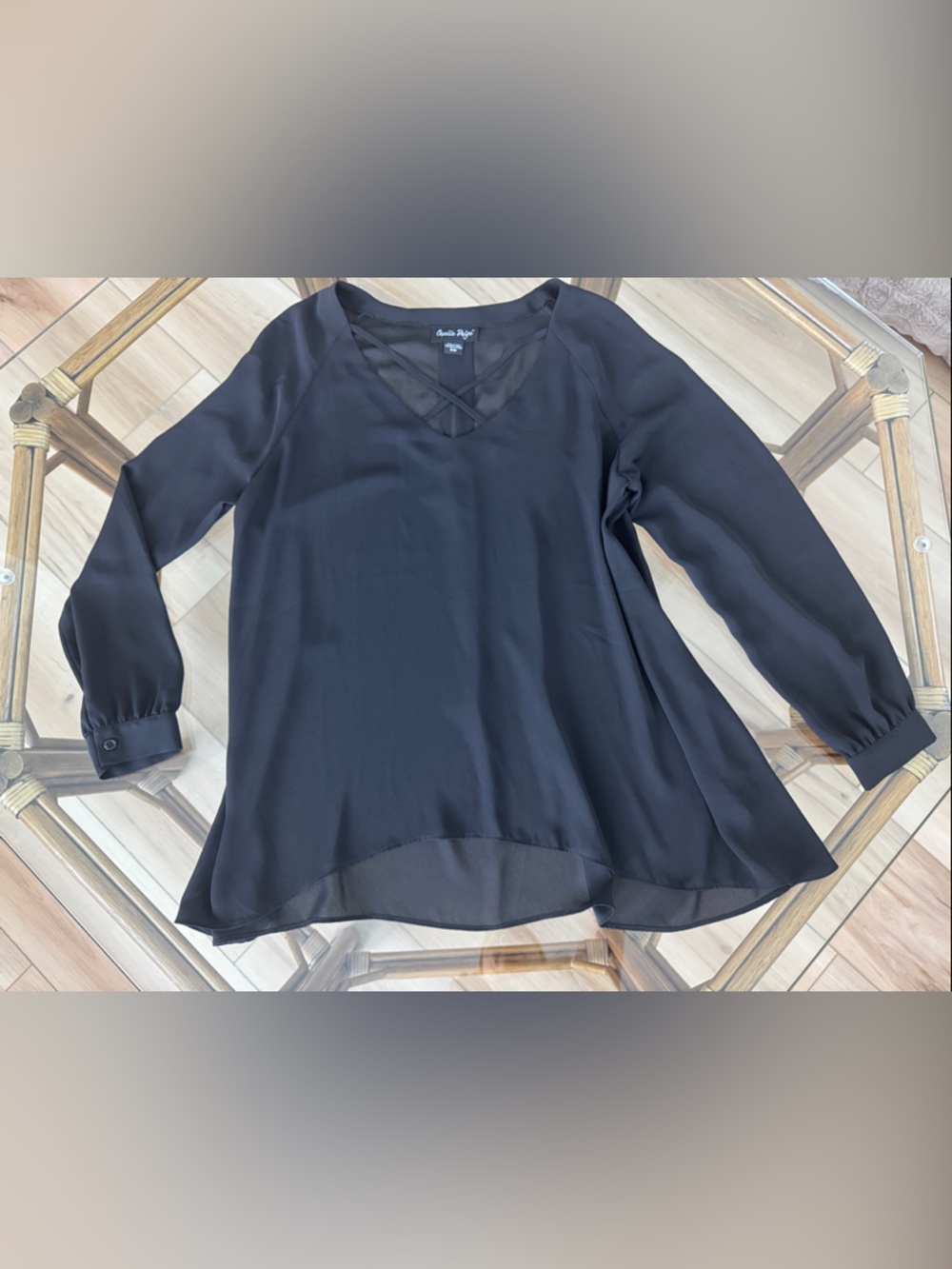 Charlie Paige Black x-Neck Long Sleeve Blouse